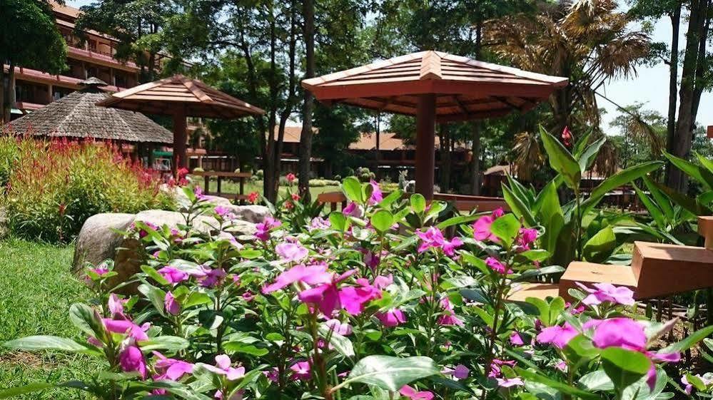 Arayana Phupimarn Resort & Spa Pakchong Exterior photo
